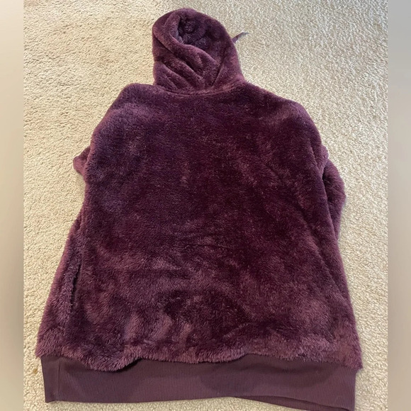 Dark purple quarter zip fuzzy sweatshirt - Picture 4 of 4